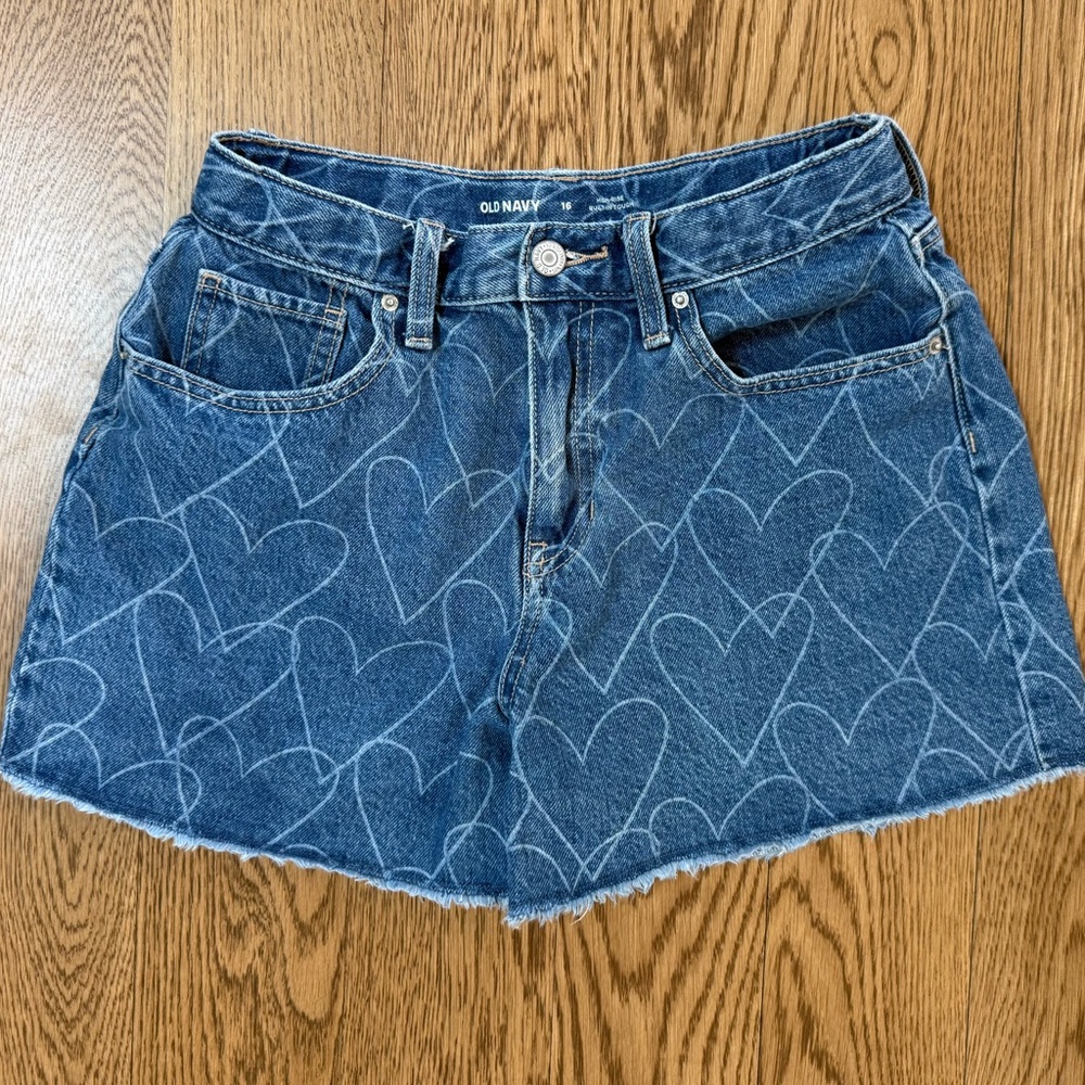 Old Navy Blue Heart-Print High-Waist Denim Shorts